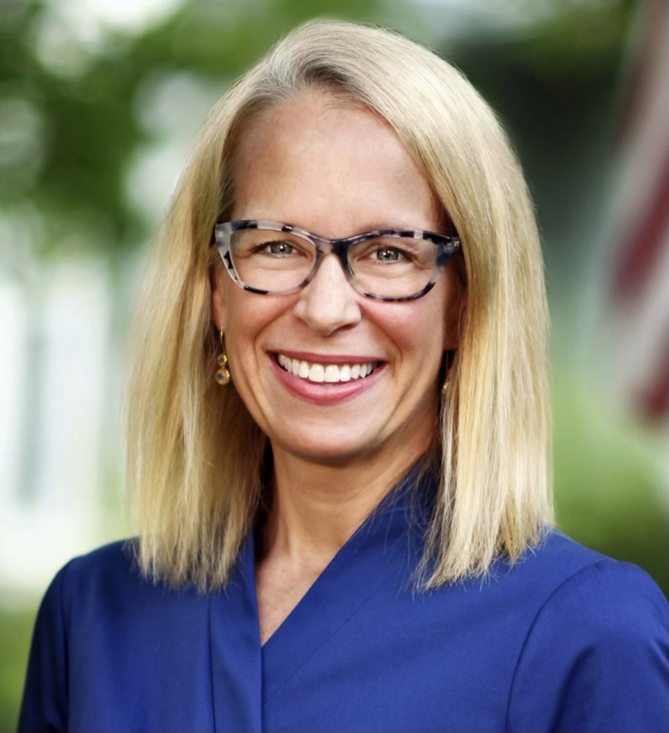Portrait of Kelly Morrison