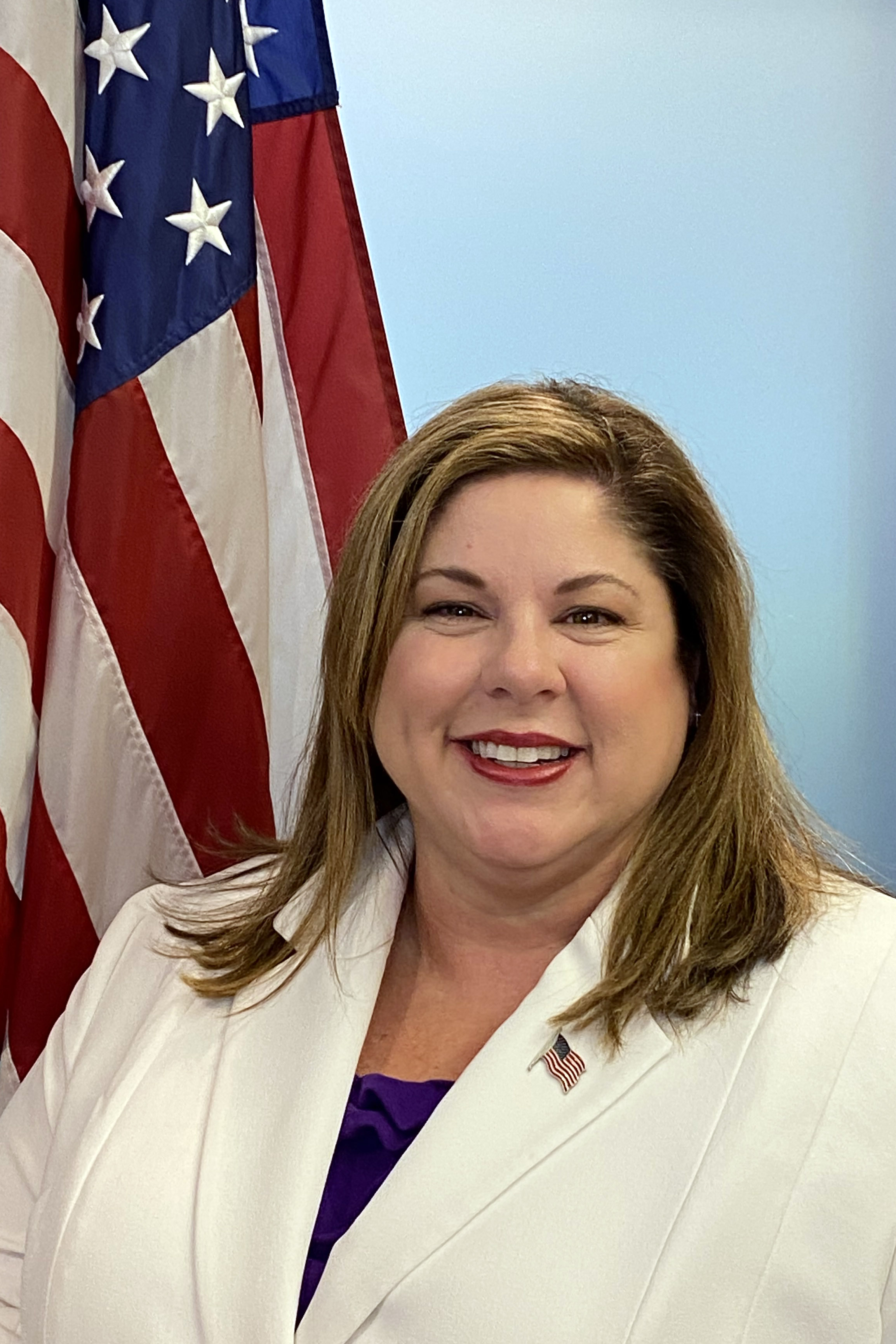 Portrait of Melissa McDonough